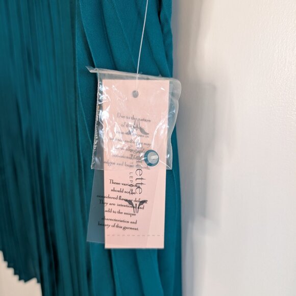 NWT: Nanette Lepore -Mock Turtle Neck, pleated, Teal,  (size M) - Picture 5 of 5